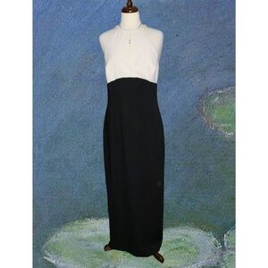 Vintage Georgiou Studio Black & White Halter Top Maxi Dress Size 12